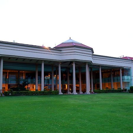 The Cabbana Resort & Spa Фагвара Экстерьер фото